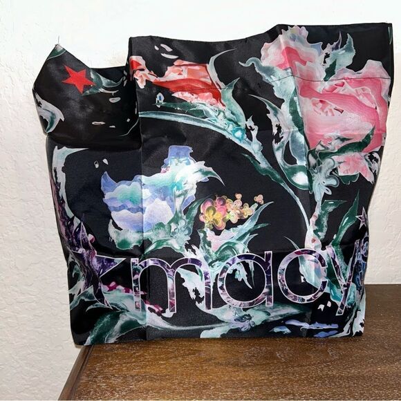 New, Macy’s x Oceancycle Beach to Bag Floral Tote Bag - Picture 3 of 4